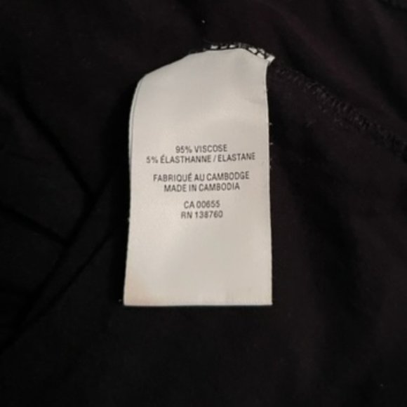 Reitman's The Short Cut Black Sleeveless Mock Wrap top Ladies Size S - Picture 8 of 9